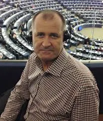 ”Fata lui tata” din Consiliul Județean Teleorman cheamă ajutoare în instituția publică să-i amenințe colegii
