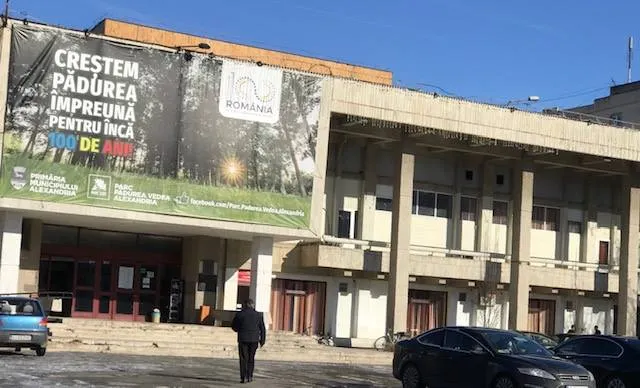După ani și ani, Casa de Cultură din Alexandria va fi reabilitată