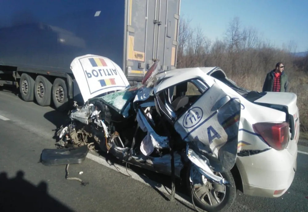 Polițist din Teleorman ajuns în stare gravă la spital în urma unui grav accident pe DN 6, la Buchin FOTO