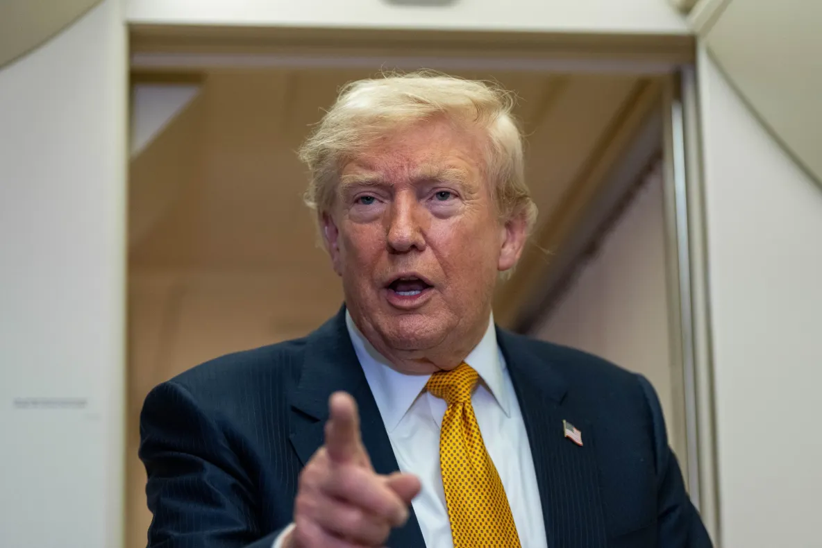 Donald Trump amenință Iranul cu noi bombardamente: „Îi vom lovi foarte tare în seara aceasta şi îi vom lovi tare şi mâine”