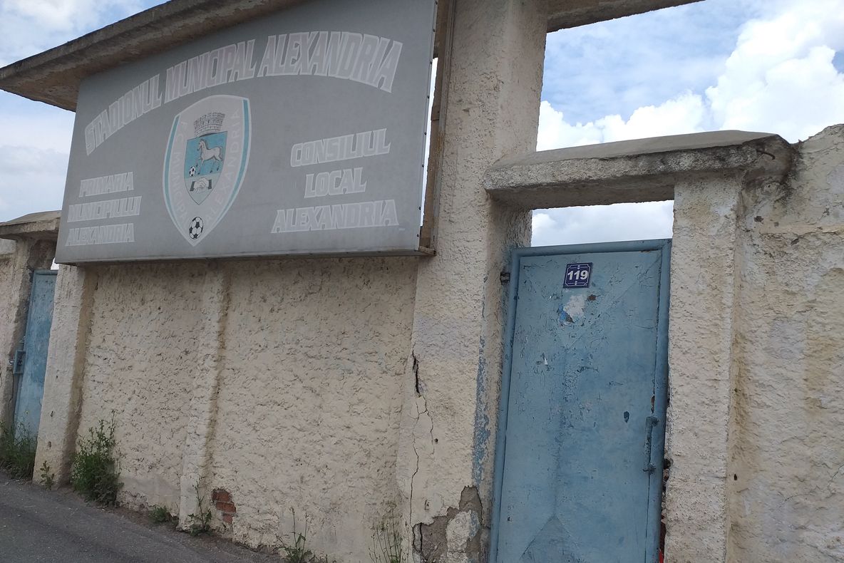 GALERIE FOTO. Ce a rămas din vechiul stadion de la Alexandria