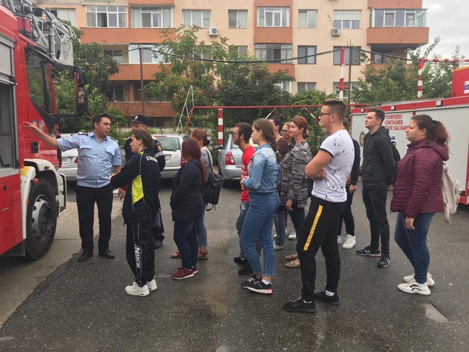 12 teleormăneni vor să devină "salvatori din pasiune"