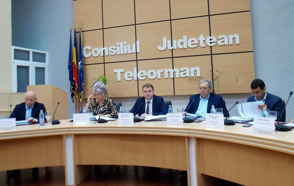 Consilierii județeni din Teleorman și-au acordat din nou... drepturi