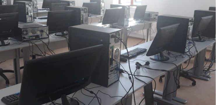 Noi investiții din bani publici la "Universitatea Partidului"