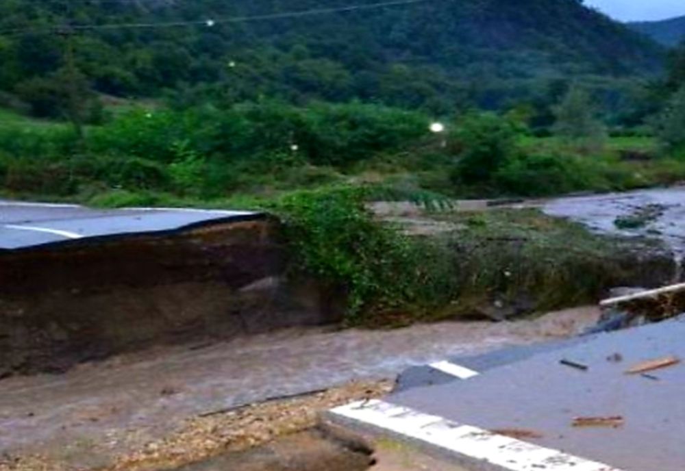 Peste 327 de milioane de lei, alocate de Guvern, pentru județele afectate de inundații