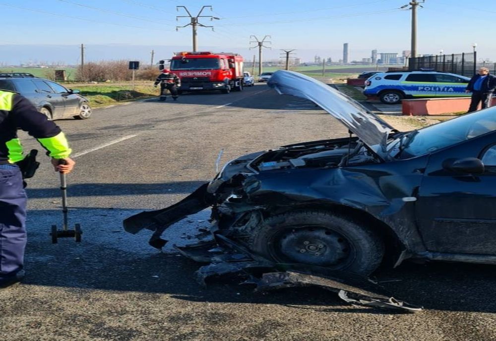 Teleorman: IMPACT între două maşini, la Roşiorii de Vede. O persoană rănită