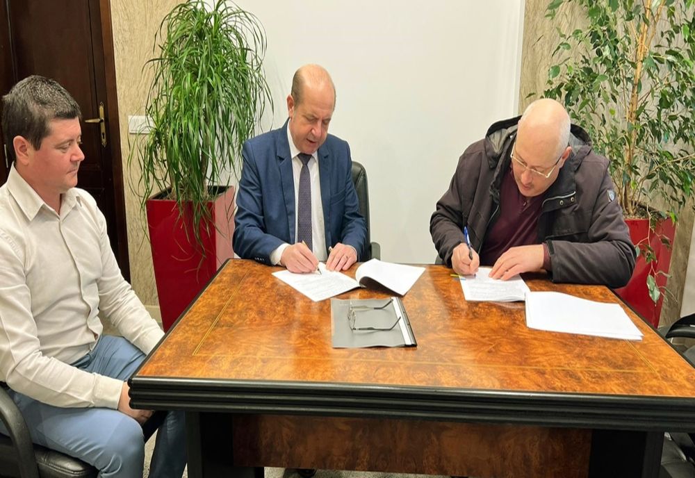 Sute de noi locuri de muncă la Alexandria. S-a semnat contractul