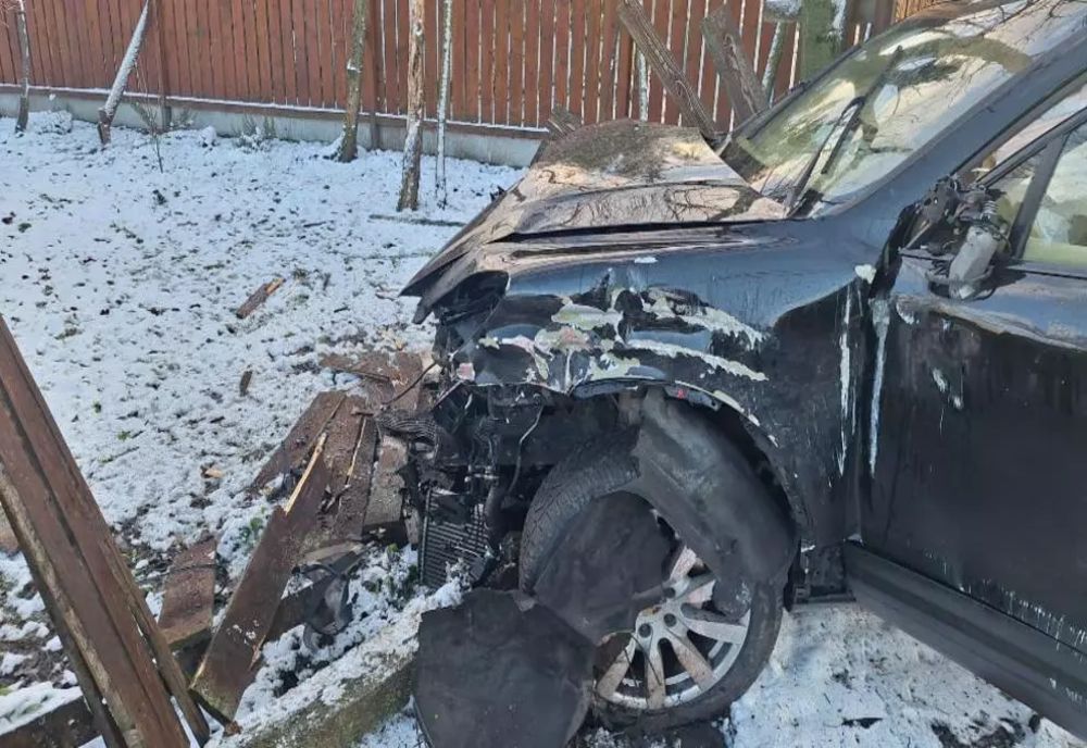 Accident grav pe E70, în Teleorman: două mașini distruse complet, doi răniți transportați la spital