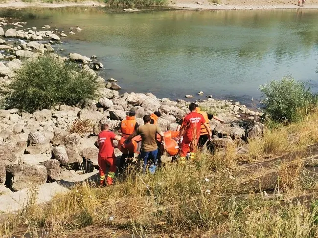 Bilanț dramatic după weekend: patru copii și un adult au murit înecați în râuri și lacuri