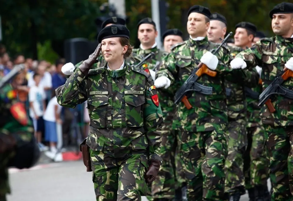 Continuă campania de recrutare a rezerviștilor voluntari. Judeţele vizate