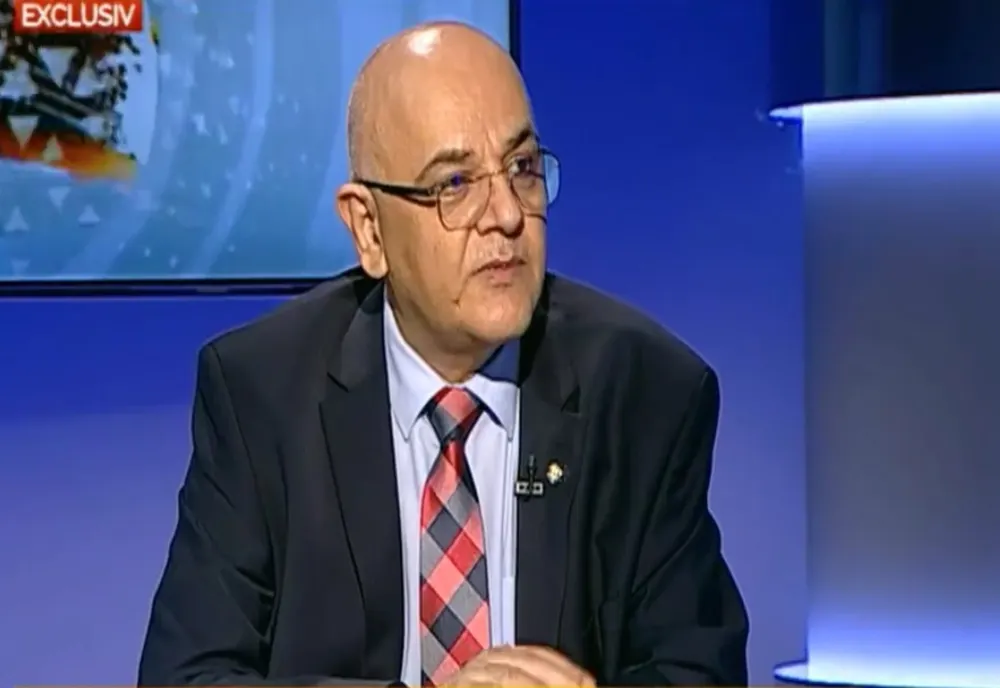 Raed Arafat despre a doua explozie de la Crevedia: „Am simțit ca o căldura pe spatele meu, parcă cineva a venit cu un fier de călcat și mi l-a pus pe spate”