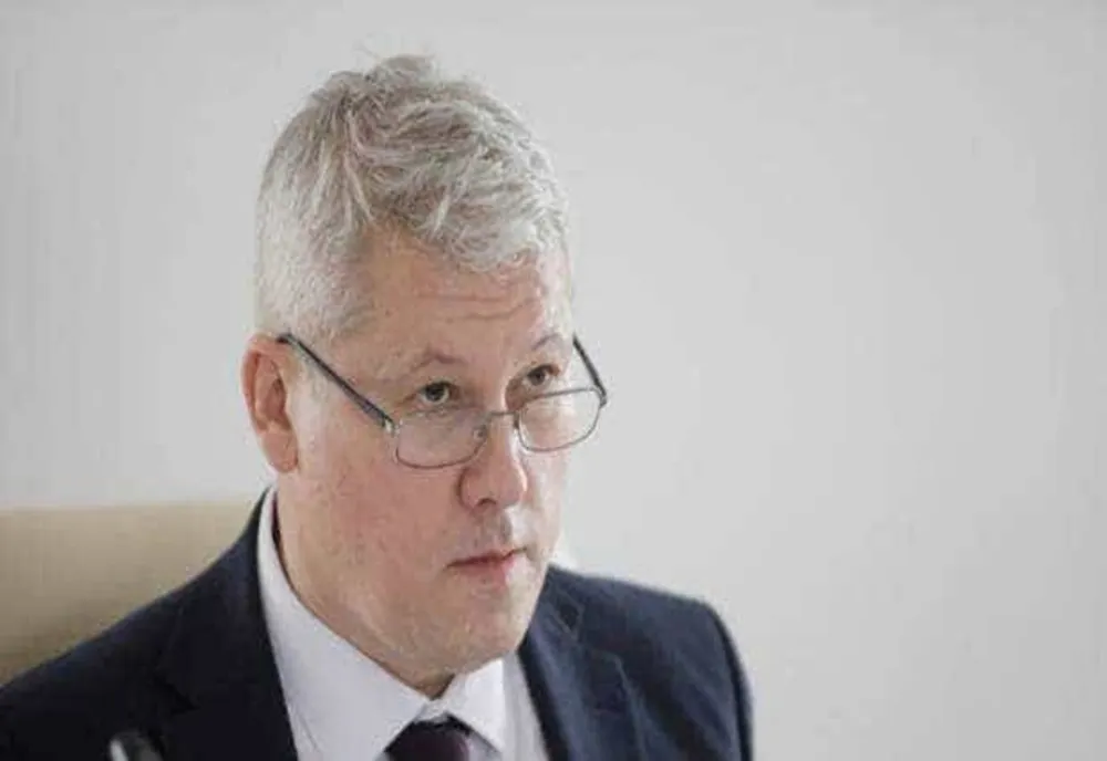 PREDOIU ÎL SUSȚINE PE NICUȘOR DAN ÎN TURUL 2, DUPĂ CE ÎL ACUZA CĂ VREA SĂ „BLOCHEZE ROMÂNIA ȘI EUROPA”