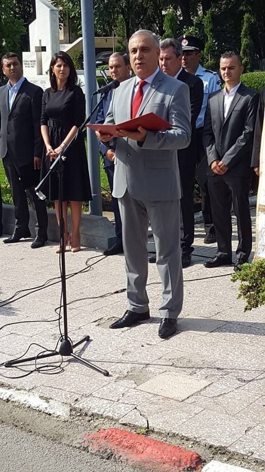 37925097_1046824375477817_732127671533699072_n