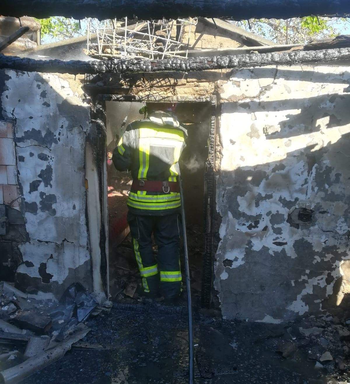 43730557_342649739804094_1573924253479206912_n