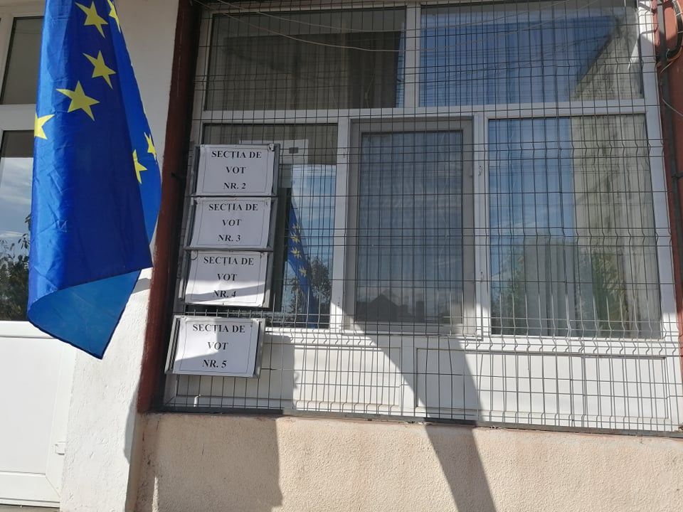 76693414_2118773361557511_2160411641294880768_n