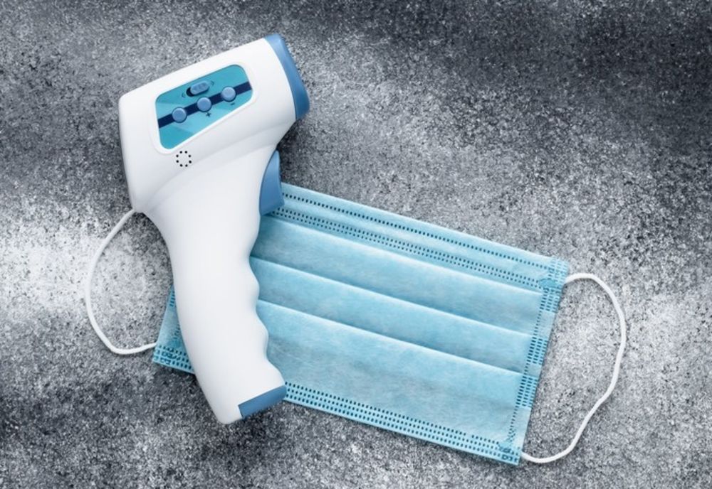 Purtatul măștii și termoscanarea, OBLIGATORII de azi. Ordinul, publicat în Monitorul Oficial