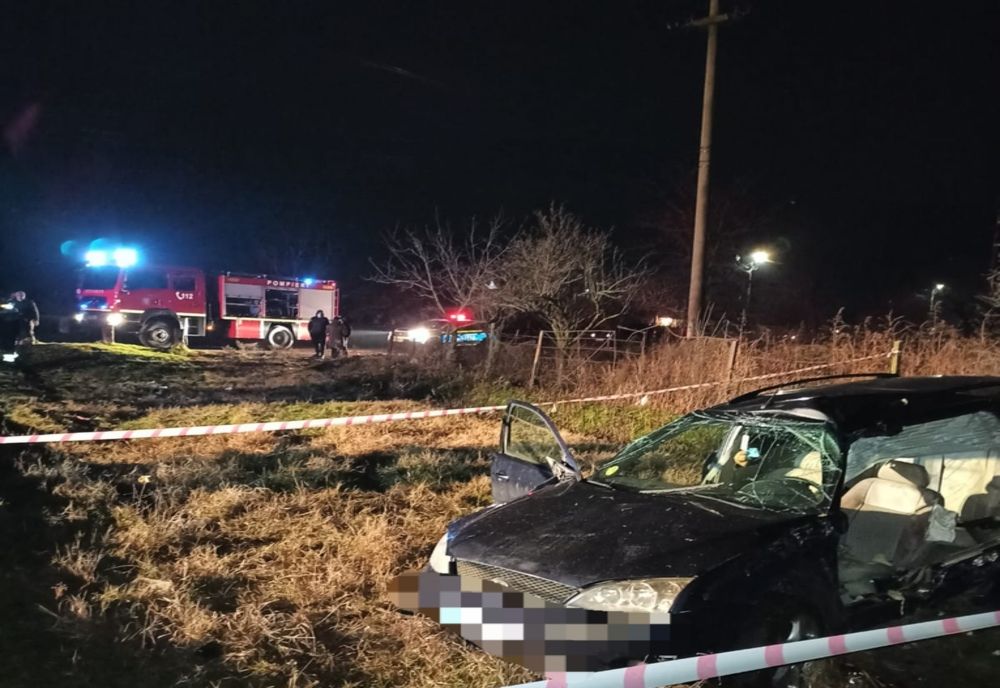 FOTO: Răsturnare de situaţie în cazul accidentului feroviar din Teleorman, în care două persoane au murit. Conductorul trenului, băut