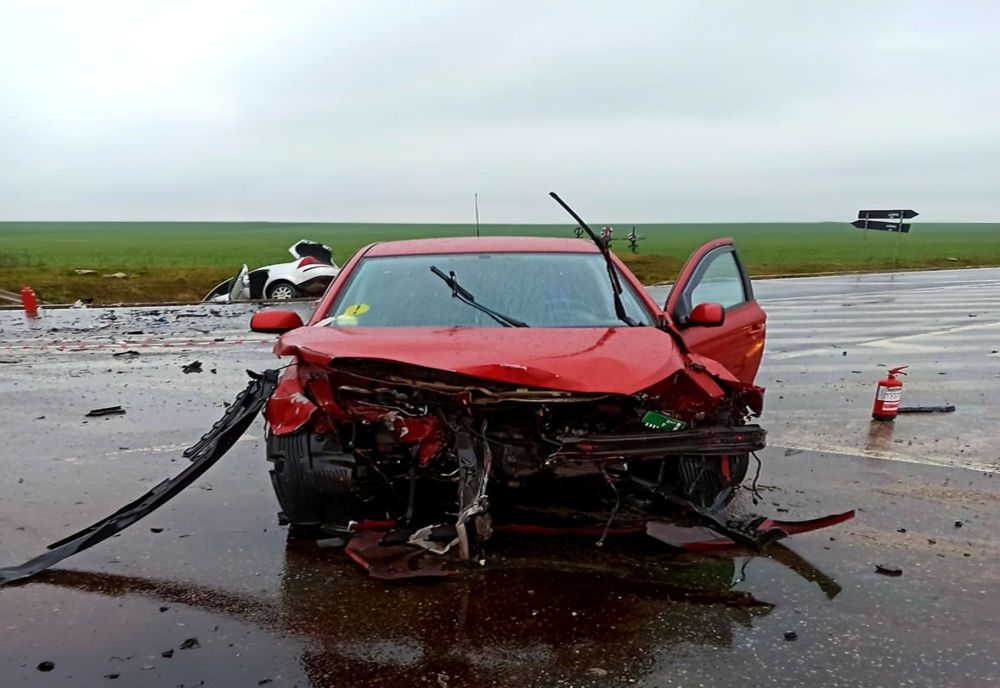 Accident rutier, pe centura Alexandriei. Trei persoane au ajuns la spital