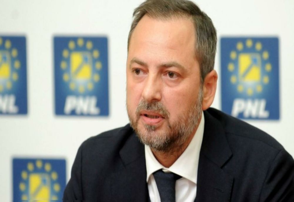 DAN MOTREANU CRITICĂ LIPSA DE TRANSPARENȚĂ A PREMIERULUI MARCEL CIOLACU PRIVIND LOCUINȚA OFICIALĂ: ”CE ARE DE ASCUNS?”