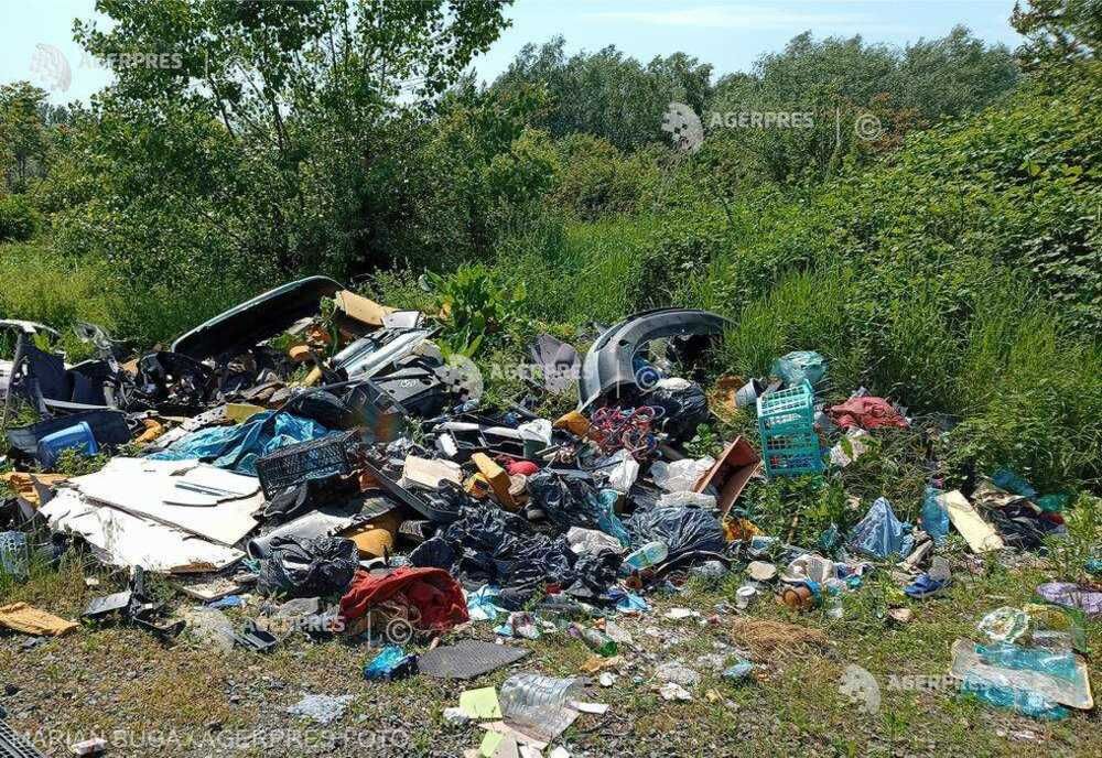 STUDIU: 60% DINTRE ROMÂNI CRED CĂ SANCŢIUNILE AR FI CEA MAI BUNĂ MĂSURĂ ÎMPOTRIVA ARUNCĂRII GUNOAIELOR