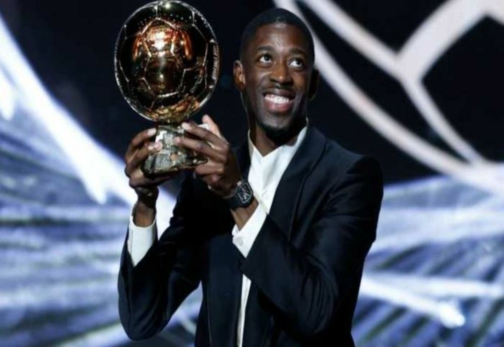 VIDEO FOTBAL: FRANCEZUL OUSMANE DEMBELE A CÂȘTIGAT TROFEUL 'BALONUL DE AUR'