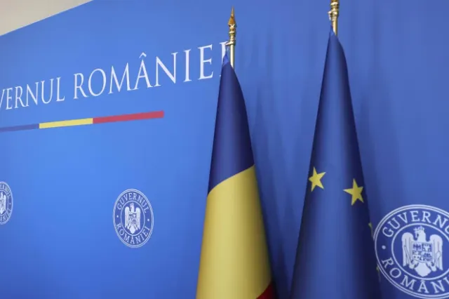 Este oficial: Guvernul dă bani elevilor de 10. Cât primesc absolvenții cu media maximă la Bac și Evaluarea Națională