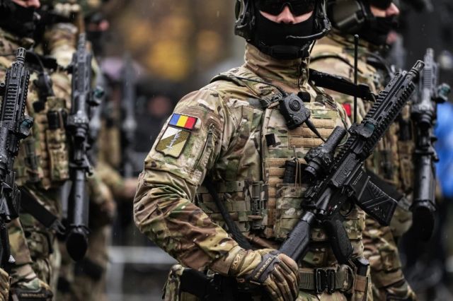 Legea salarizării, din nou în dezbatere! Promisiuni după negocieri tensionate cu sindicatele MAI și MApN